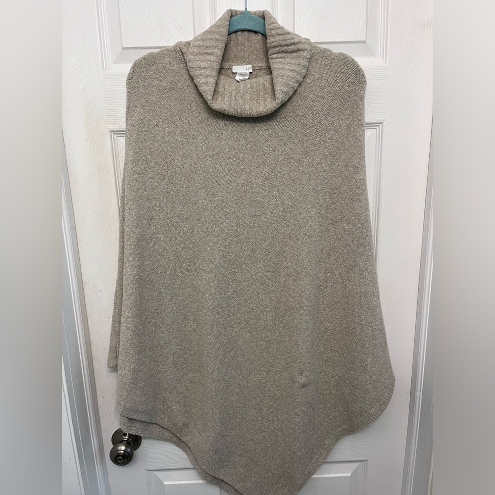 J Jill poncho - Picture 5 of 10